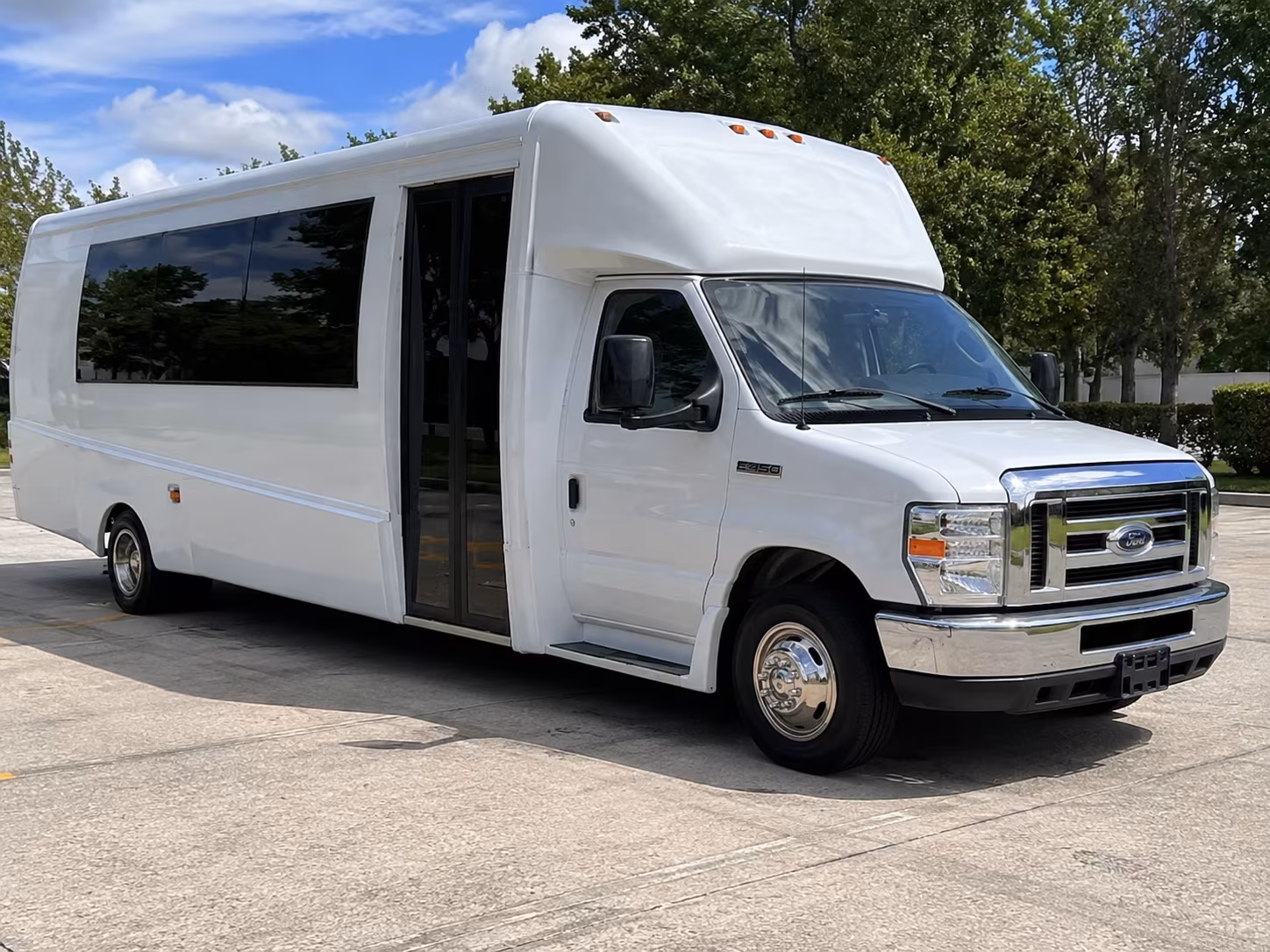 Corona Birthday, Sweet 16, & Quinceañera Transportation party bus exterior