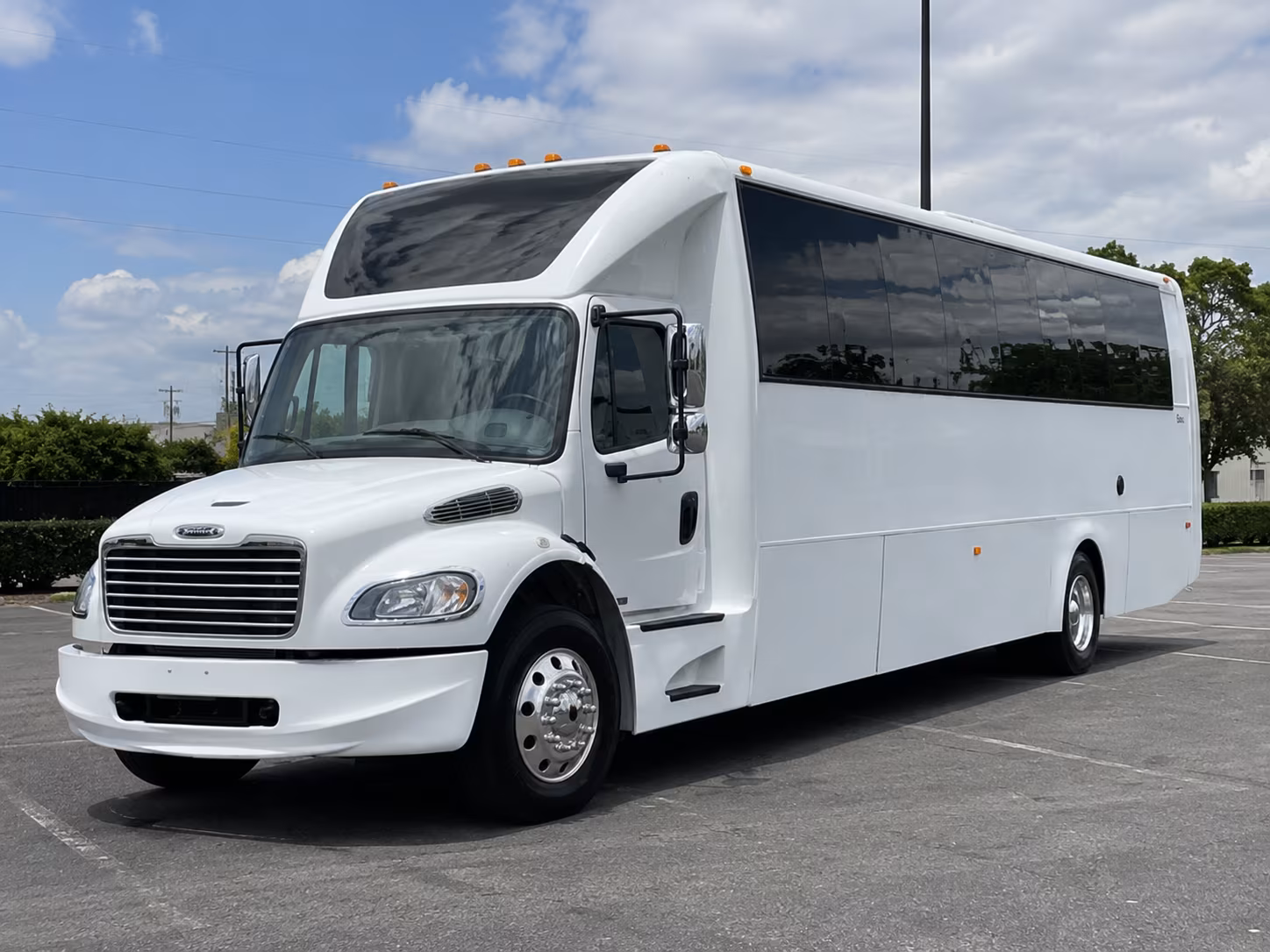 Corona Winery Tour & Pub Crawl Transportation party bus exterior