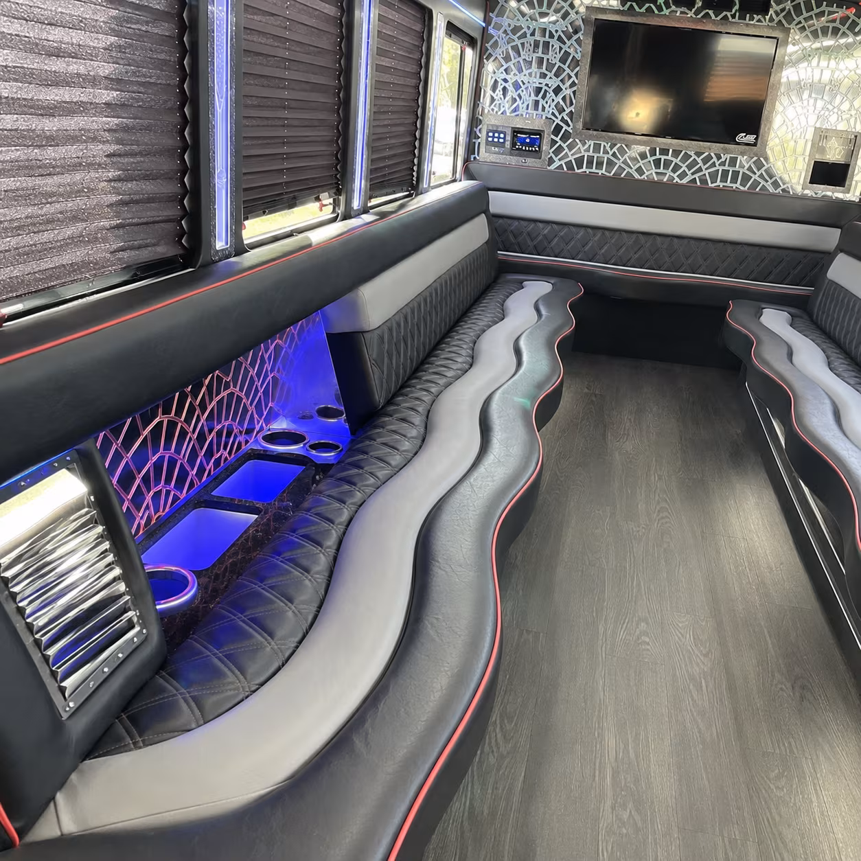 Yorba Linda Birthday, Sweet 16, & Quinceañera Party Bus Rentals