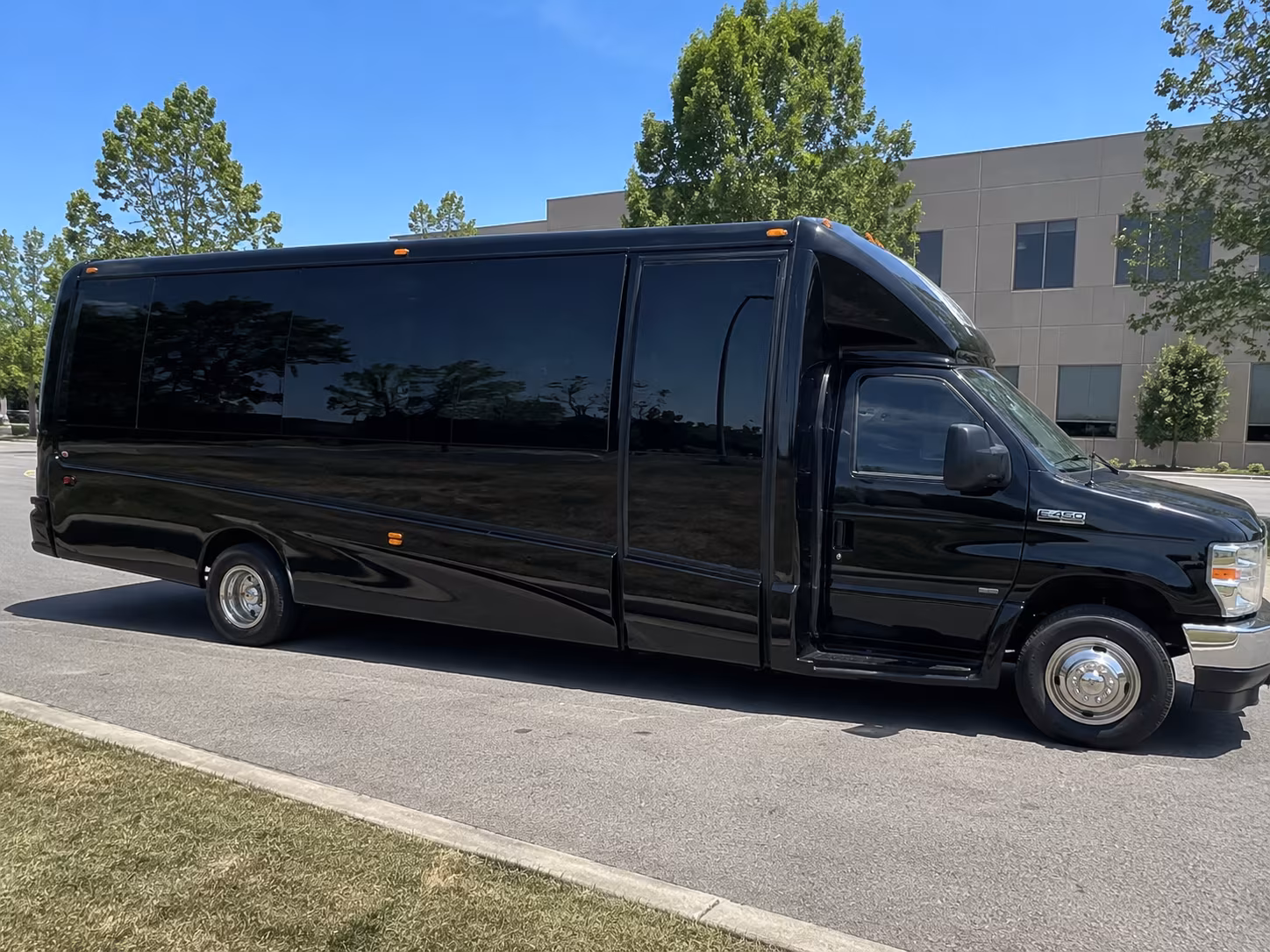 Yorba Linda Private Event Transportation Services